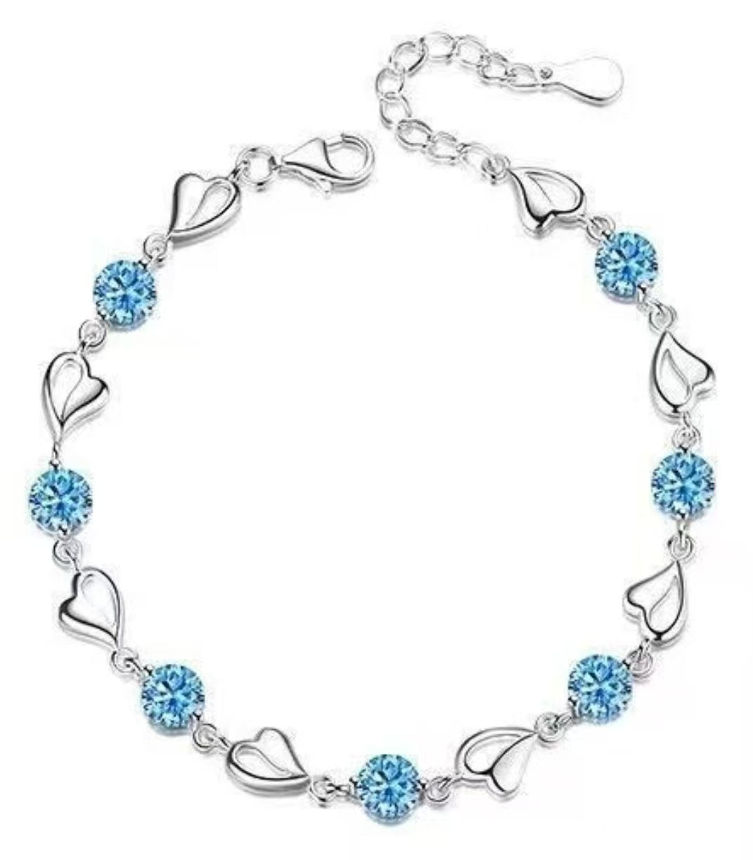 Moissanite in the heart of the sea zircon heart bracelet