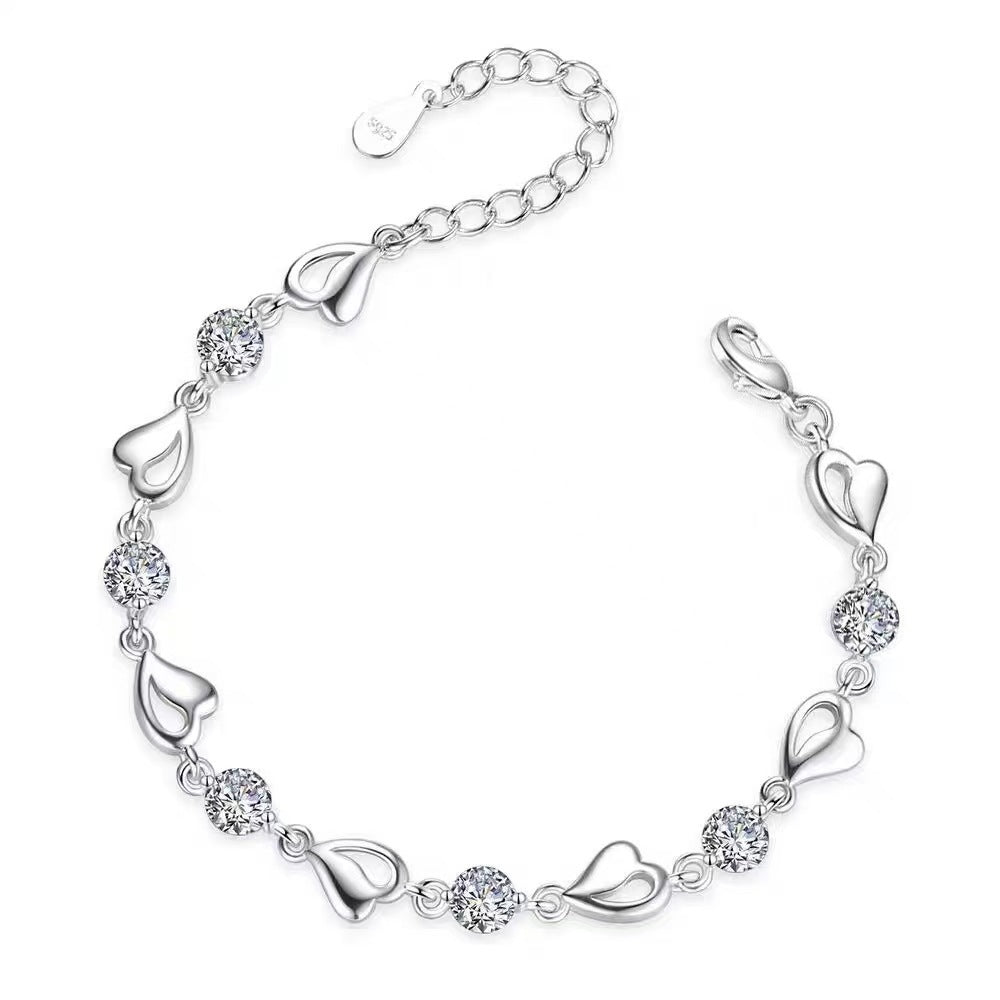 Moissanite in the heart of the sea zircon heart bracelet