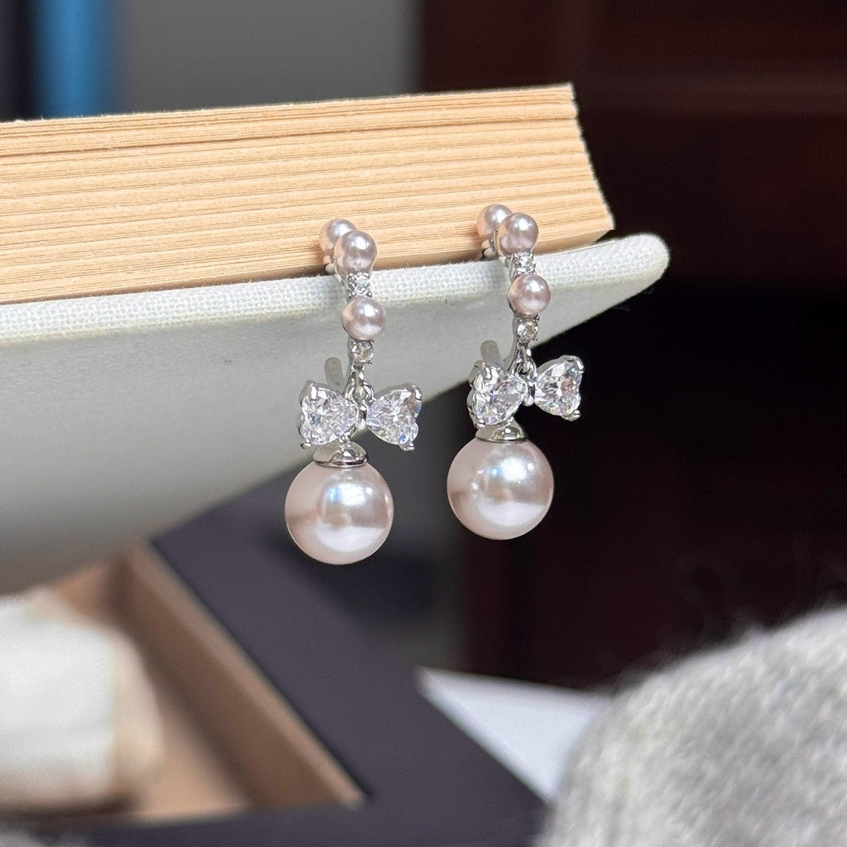 S925 silver needle manta rose pearl bow pendant earrings