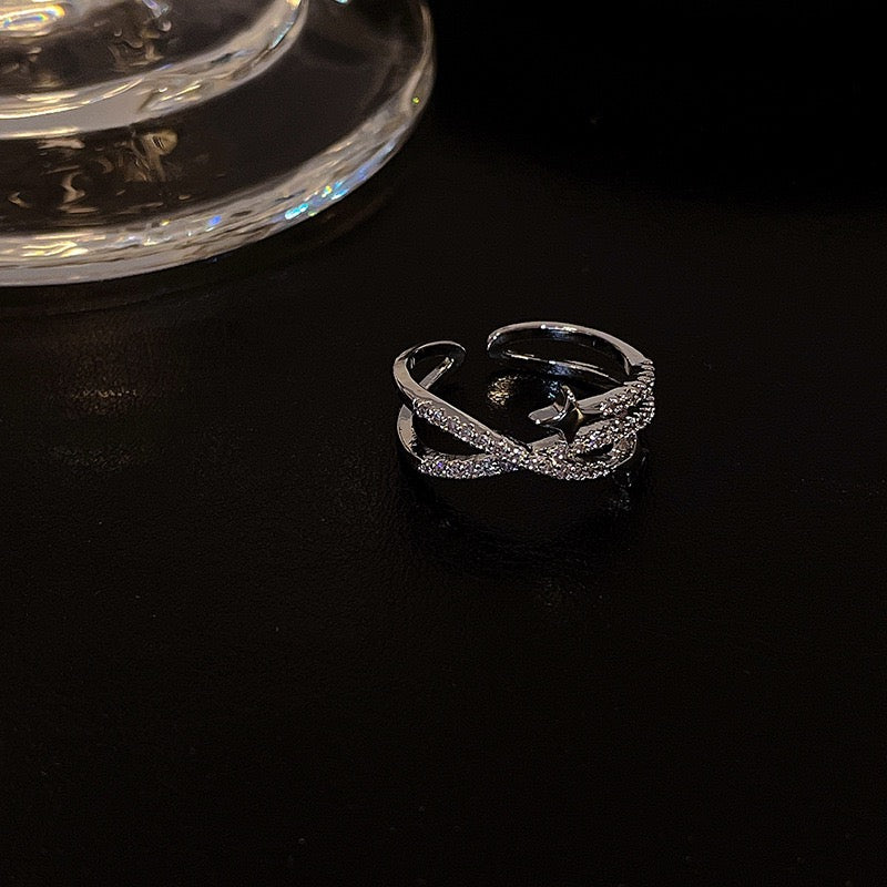 Elegant Meteor Wrap Ring - Sparkling Zircon