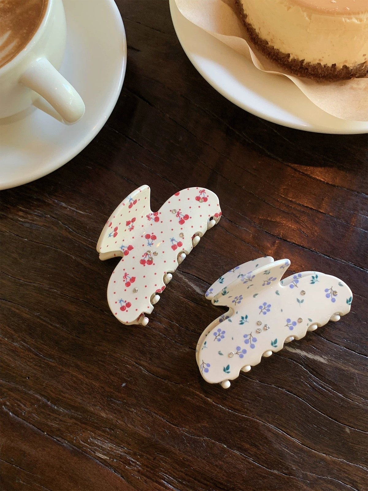 Cherry Claw Clip