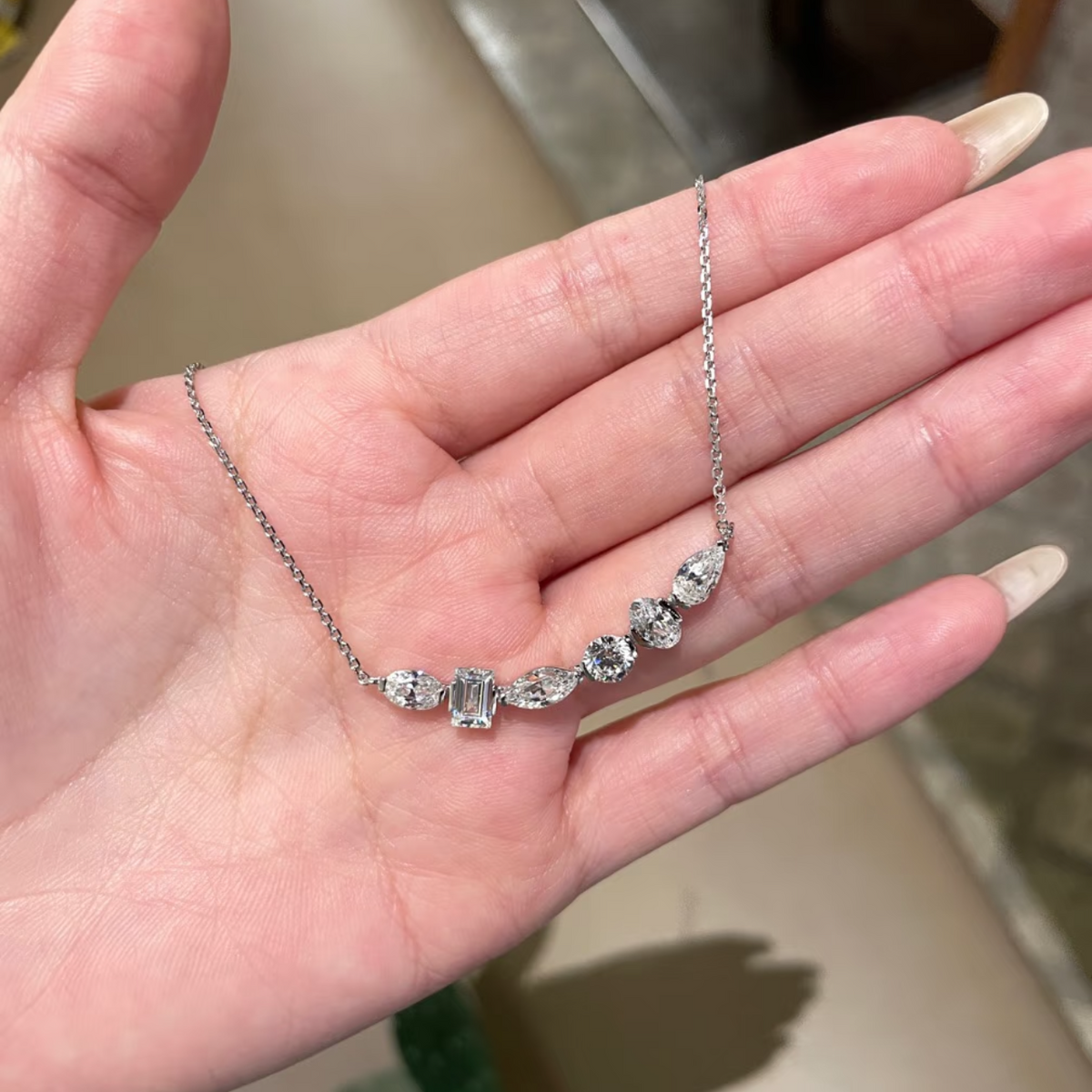 BELLAR NECKLACE