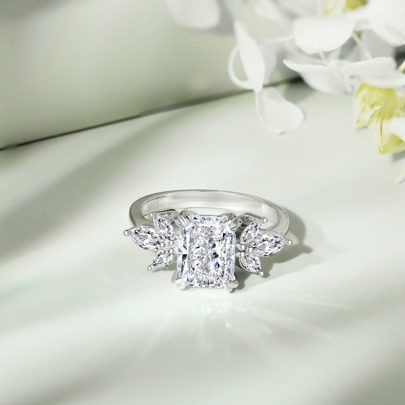 FROSTBITE RING