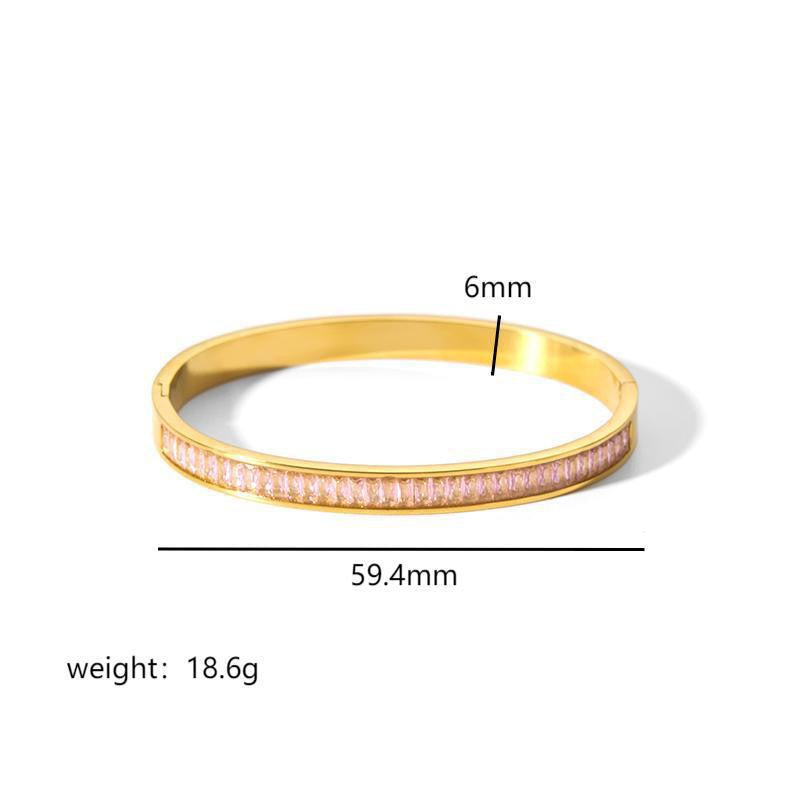 Luxury Star Motif Stainless Steel Bangle –18K Gold Plated