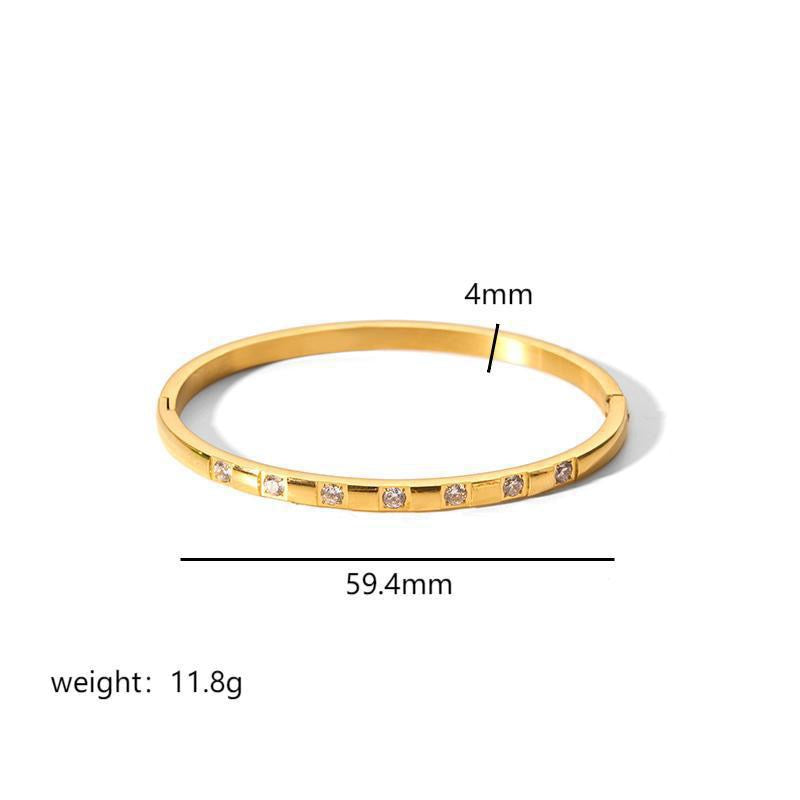 Luxury Star Motif Stainless Steel Bangle –18K Gold Plated