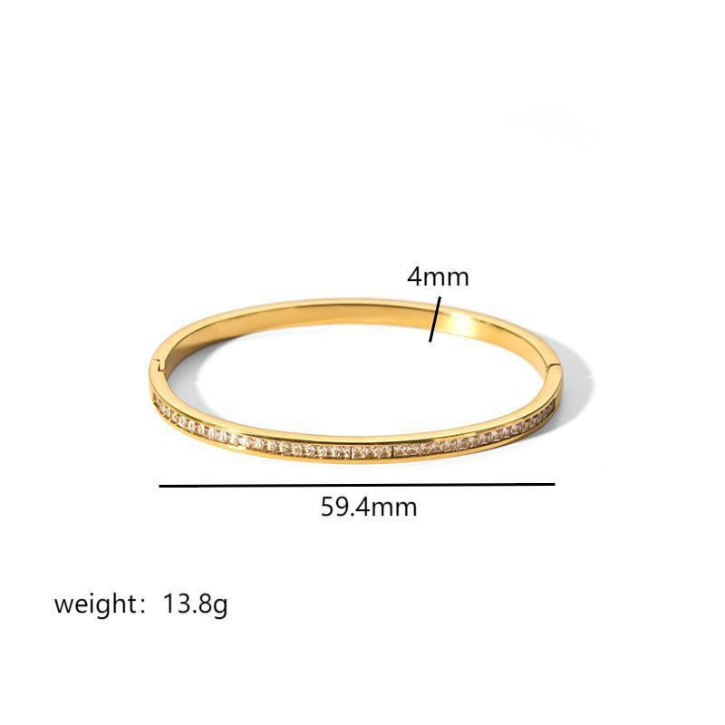 Luxury Star Motif Stainless Steel Bangle –18K Gold Plated