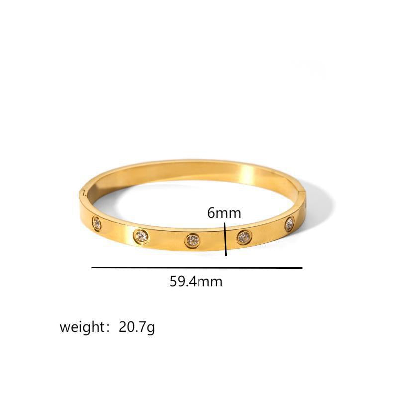 Luxury Star Motif Stainless Steel Bangle –18K Gold Plated