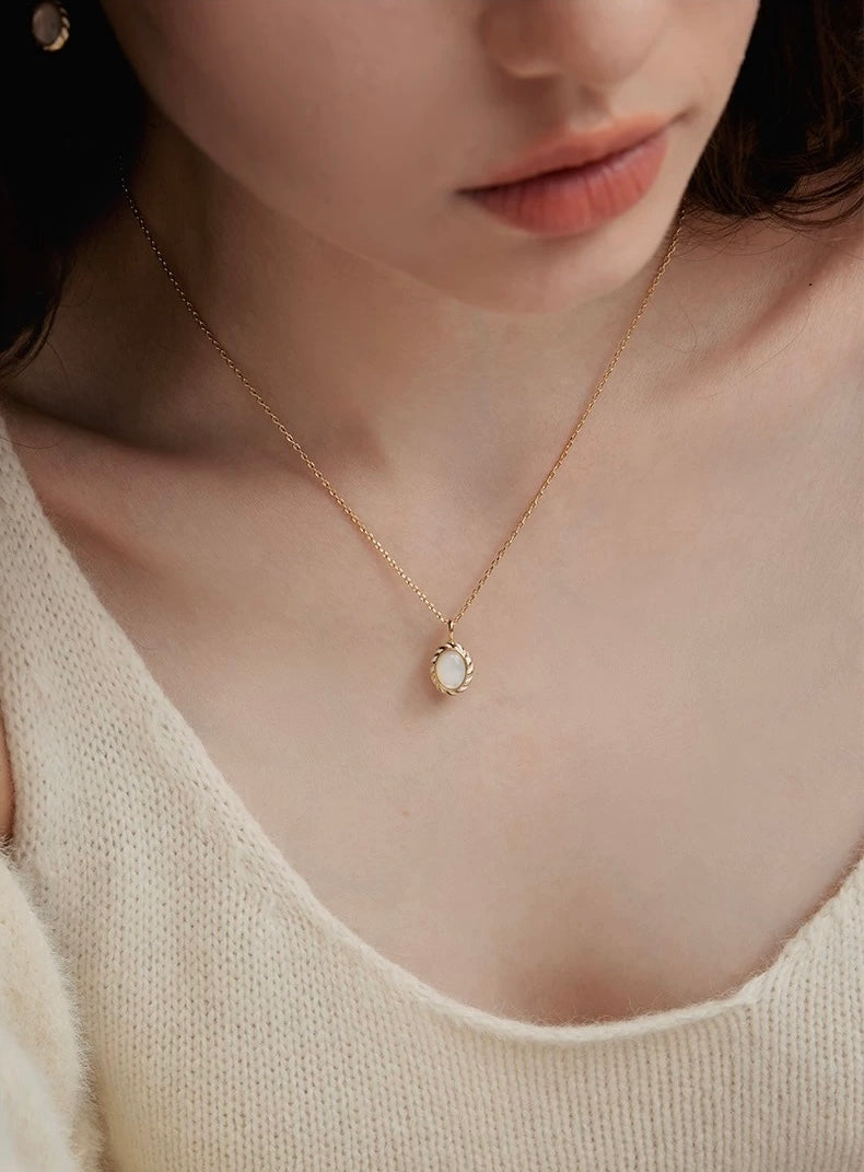 Goldier Necklace Earrings Set